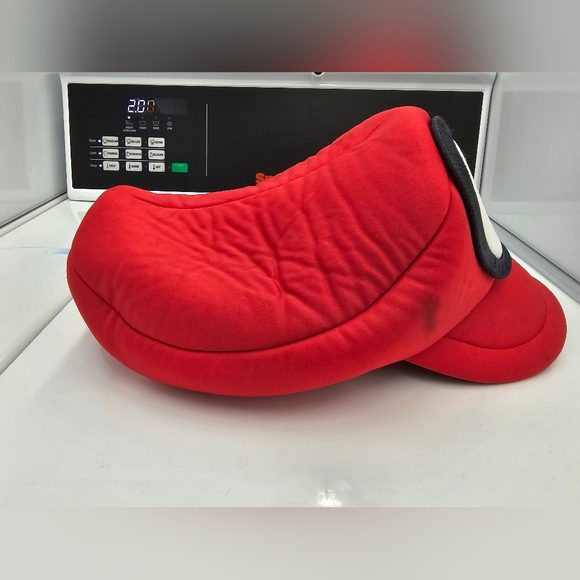Retro 2017 Super Mario odyssey cappy red with big eye cosplay hat - Picture 4 of 5